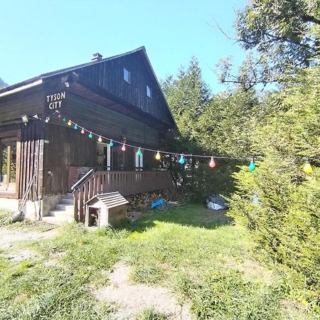 Chalet 8 Personnes + Grand Terrain Et Riviere Entremont Екстериор снимка