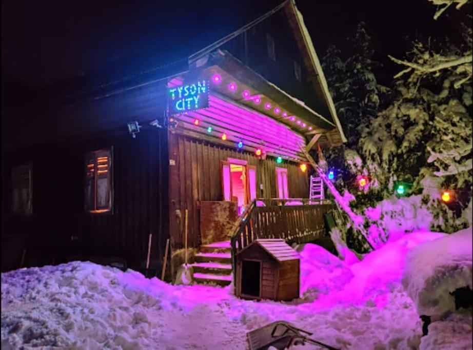 Chalet 8 Personnes + Grand Terrain Et Riviere Entremont Екстериор снимка