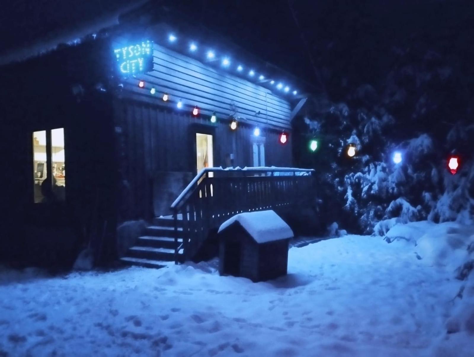 Chalet 8 Personnes + Grand Terrain Et Riviere Entremont Екстериор снимка