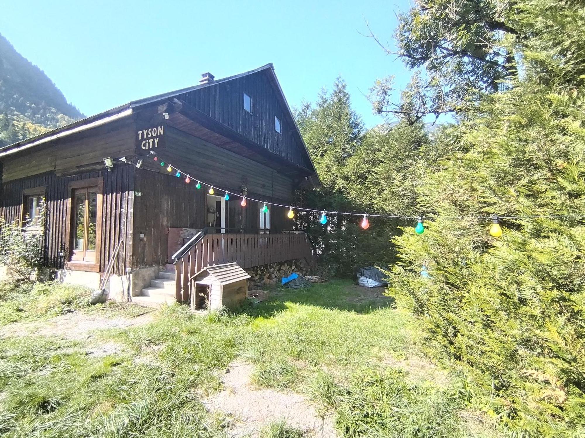 Chalet 8 Personnes + Grand Terrain Et Riviere Entremont Екстериор снимка