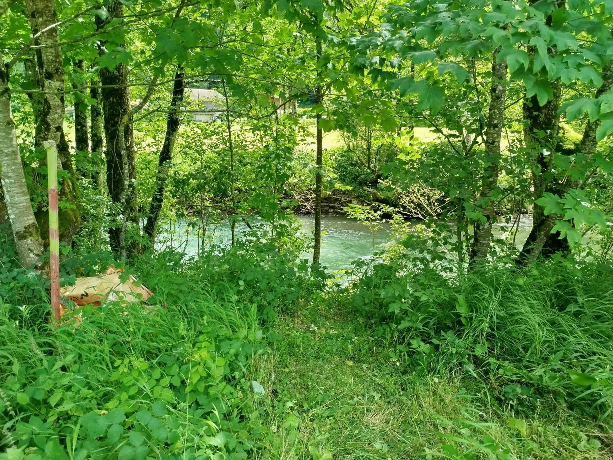 Chalet 8 Personnes + Grand Terrain Et Riviere Entremont Екстериор снимка